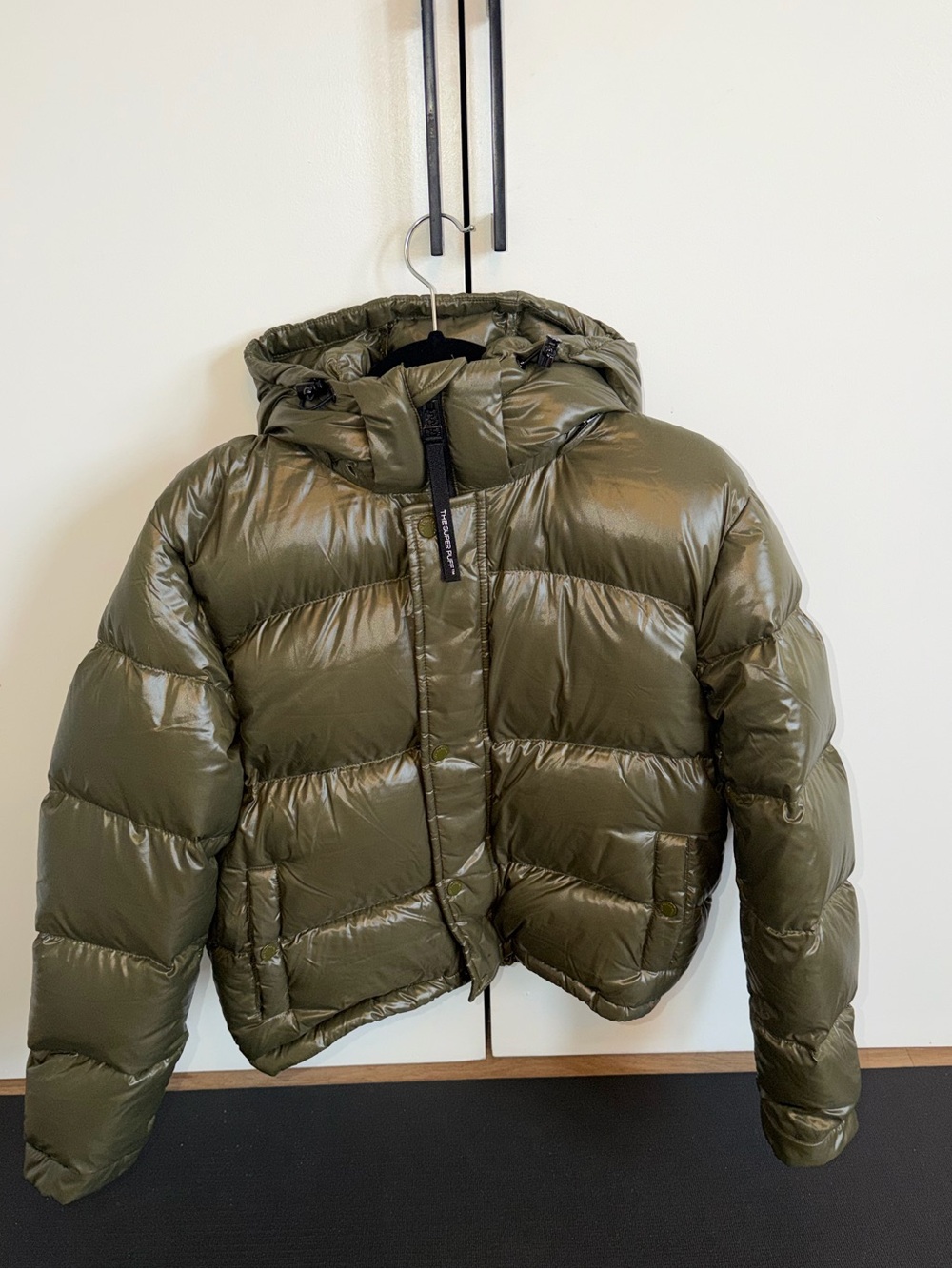 Aritzia Army Green Puff Jacket (Shorty)